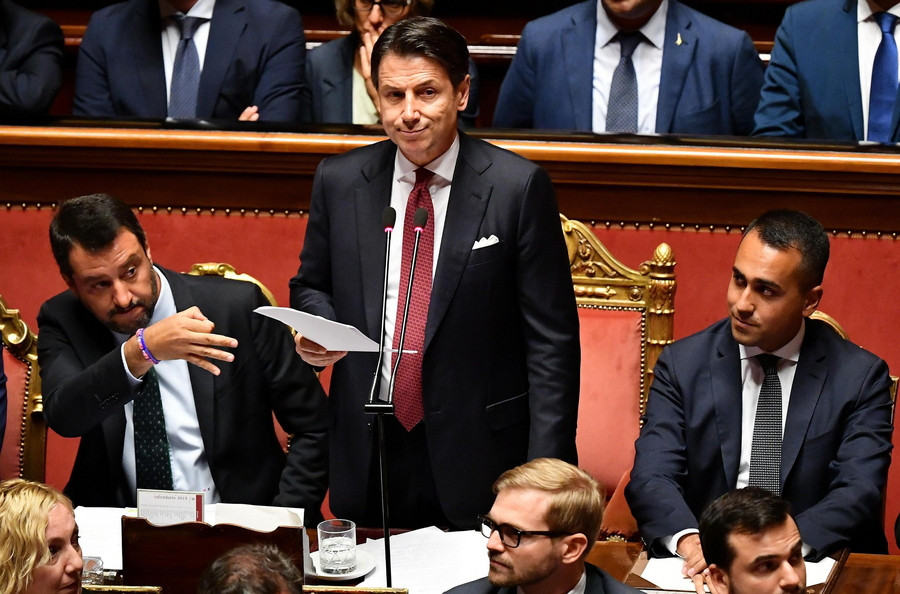 Ιταλία: Παραιτήθηκε ο Κόντε [Βίντεο]