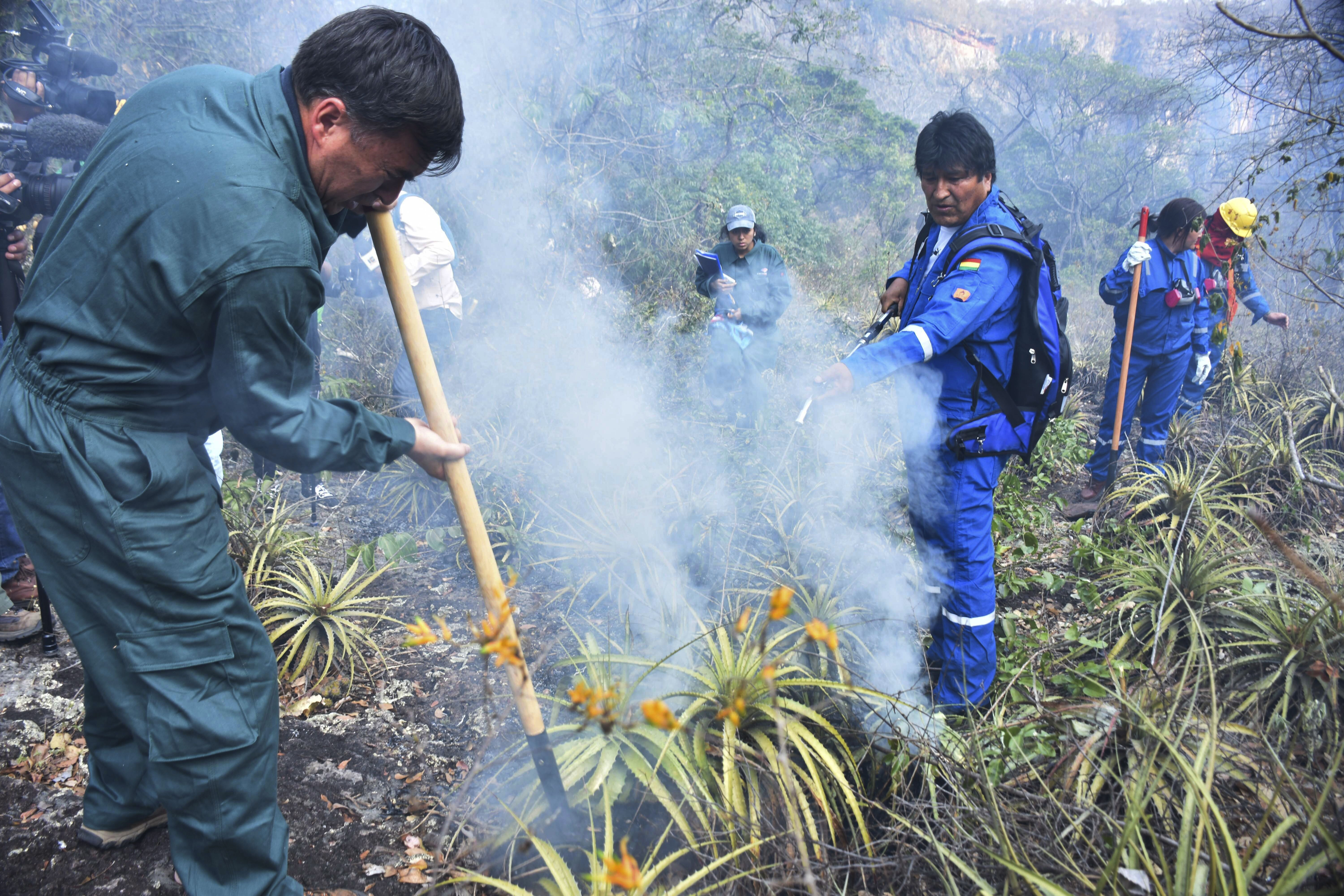 Ο Μοράλες πήγε να σβήσει τη φωτιά στον Αμαζόνιο και χάθηκε στη ζούγκλα [Βίντεο]