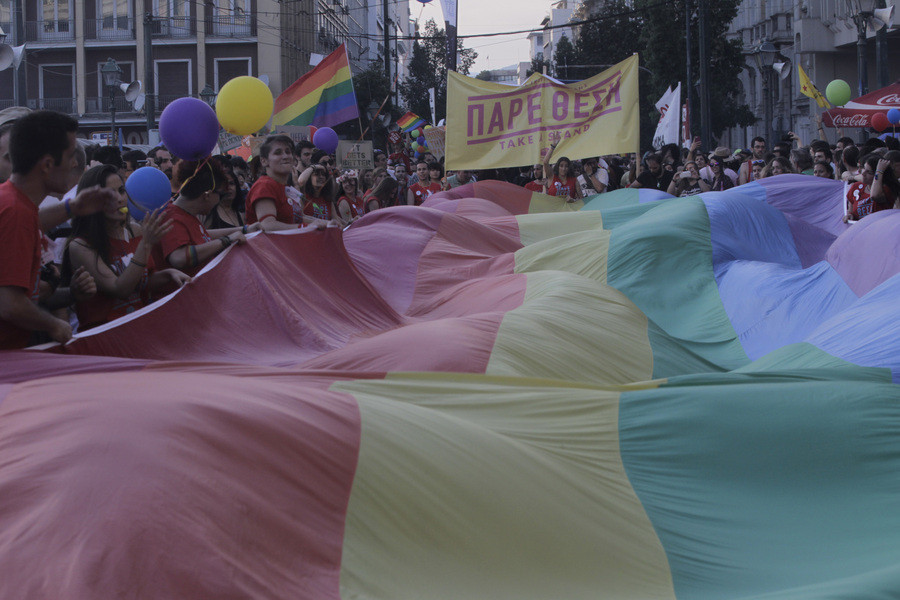 Οργή ΛΟΑΤΚΙ κατά Υπ. Προστασίας Πολίτη για την ομοφοβική επίθεση αστυνομικών