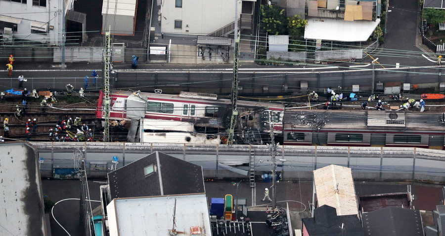 Ιαπωνία: Φονική σύγκρουση τρένου με φορτηγό [Βίντεο]