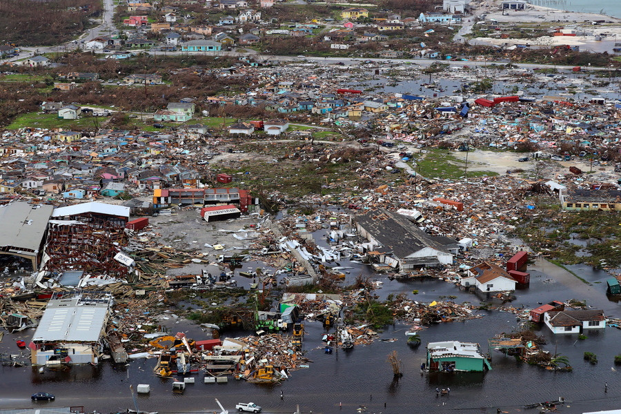 «Ισοπέδωσε» τις Μπαχάμες ο κυκλώνας Ντόριαν – Τουλάχιστον 30 νεκροί [Βίντεο]