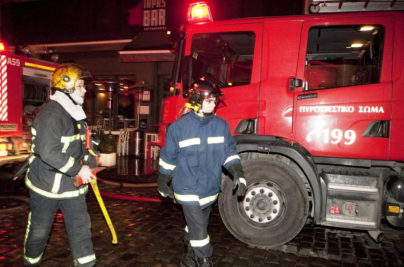 Νεκρή 75χρονη μετά από φωτιά σε σπίτι στο Κολωνάκι
