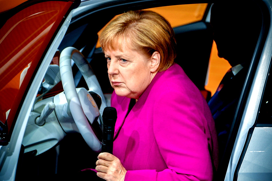 Η διπλή κρίση στη Γερμανία