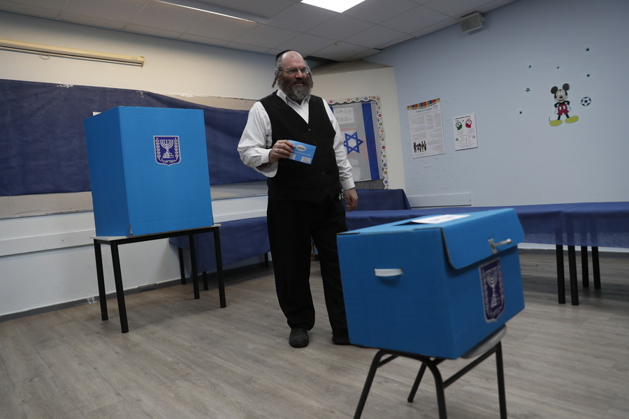 Εκλογές δημοψήφισμα στο Ισραήλ για το πολιτικό μέλλον του Νετανιάχου