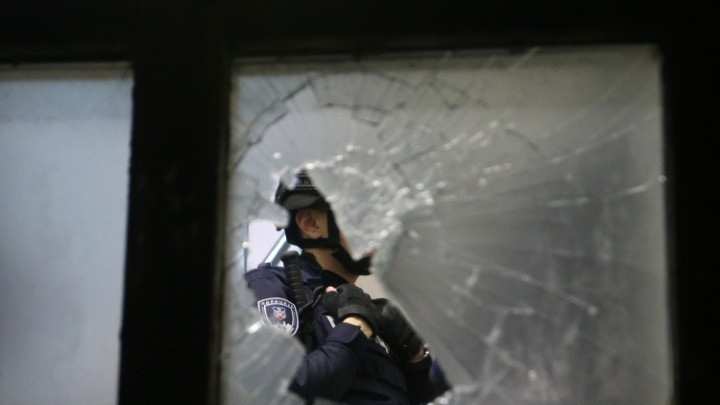 Κινέζοι αστυνομικοί στους δρόμους του Βελιγραδίου