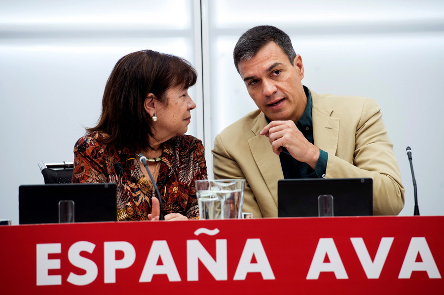 Ισπανία: Άνοδος Σοσιαλιστών, αλλά όχι αρκετή για το σχηματισμό κυβέρνησης