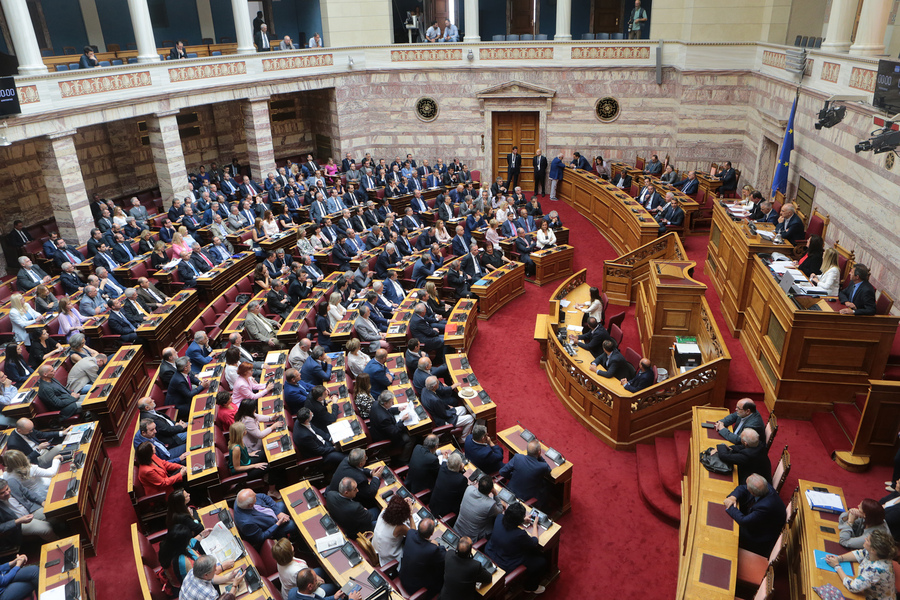 Δανεικά κι αγύριστα