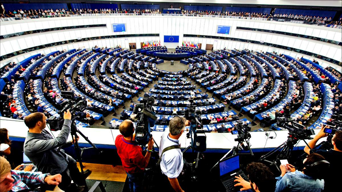 Νέο «Πράσινο Σύμφωνο» ζητούν 17 ευρωβουλευτές της Αριστεράς, των Πρασίνων και των Σοσιαλιστών