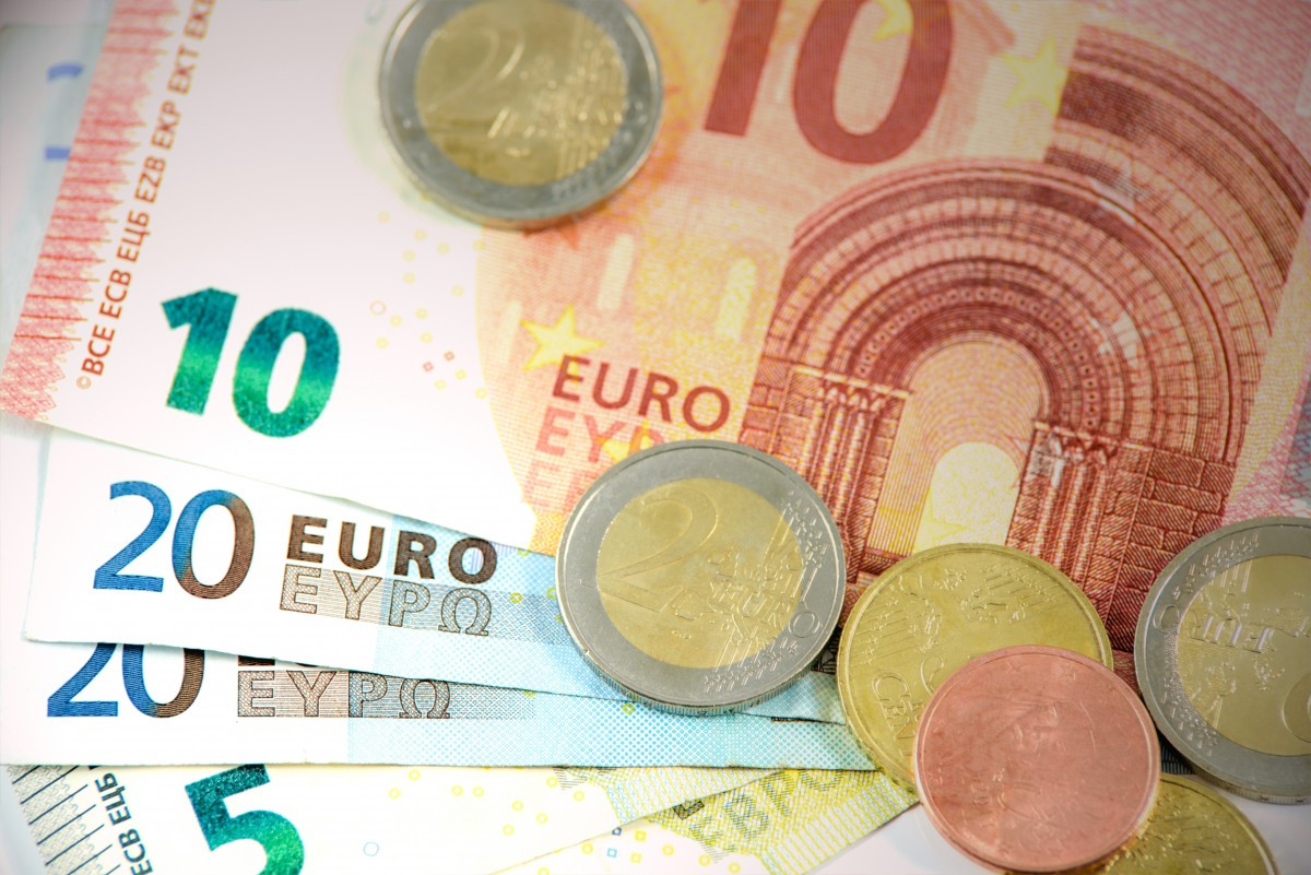 Προϋπολογισμός του παραλόγου: «Μείωση φόρων» με αύξηση 500 εκατ. ευρώ από το φόρο εισοδήματος!