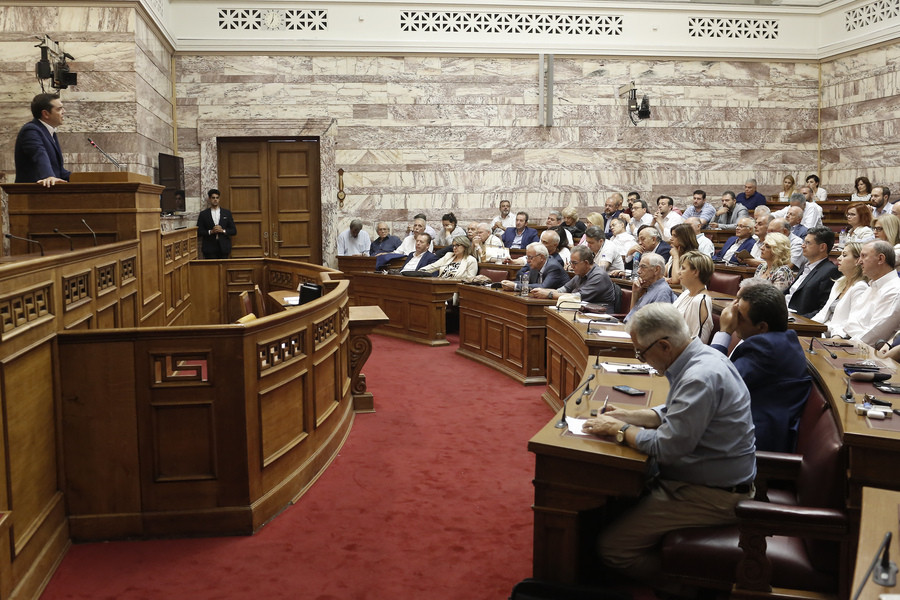 Άνοιγμα ΣΥΡΙΖΑ σε ΚΚΕ και ΜέΡΑ25 για την ψήφο αποδήμων