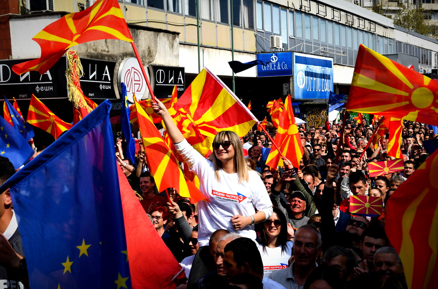 Την ένταξη Βόρειας Μακεδονίας – Αλβανίας στην ΕΕ ζητά το Ευρωκοινοβούλιο