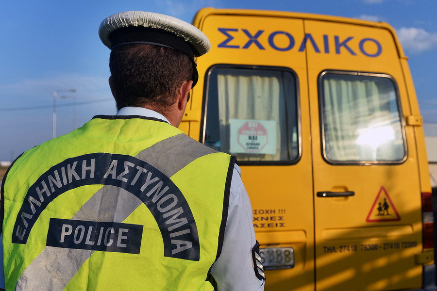 Παλλήνη: «Ξέχασαν» 3χρονο αγοράκι σε σχολικό λεωφορείο για τρεις ώρες