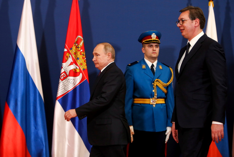 Η Σερβία «πηδάει» στο άρμα της Ρωσίας