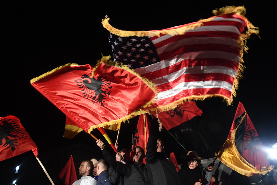 ΗΠΑ: Χωρίς αναγνώριση του Κοσόβου η Σερβία δεν μπαίνει στην ΕΕ