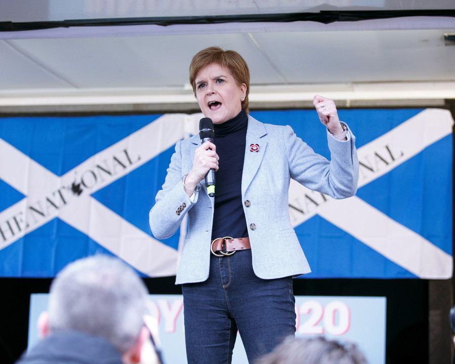 Υπέρ της ανεξαρτησίας από τη Βρετανία διαδήλωσαν οι Σκωτσέζοι