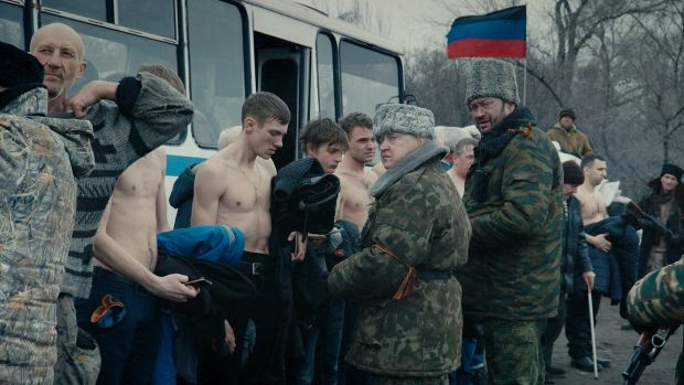 Donbass: Ένα επικίνδυνο φιλοναζιστικό φιλμικό κατασκεύασμα