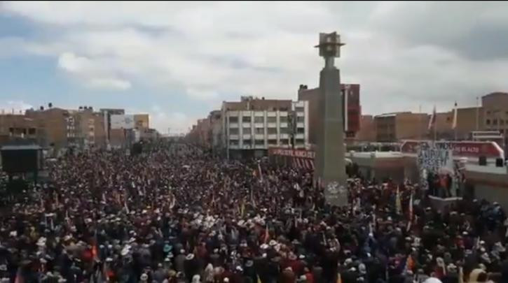Βολιβία: Ογκώδης διαδήλωση υπέρ Μοράλες [Βίντεο]