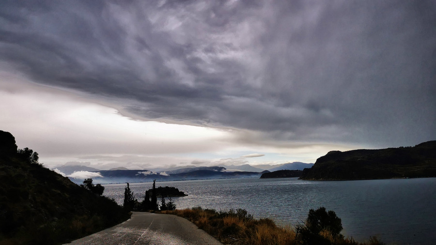 Βροχές σε όλη τη χώρα μέχρι και την Τετάρτη