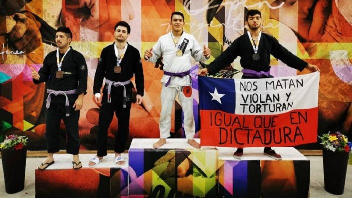 Χιλιανός αθλητής του ζίου-ζίτσου καταγγέλλει από το βάθρο την καταστολή