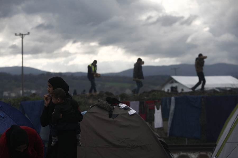 Δύσκολες ώρες για τους πρόσφυγες σε Χίο, Σάμο, Λέσβο
