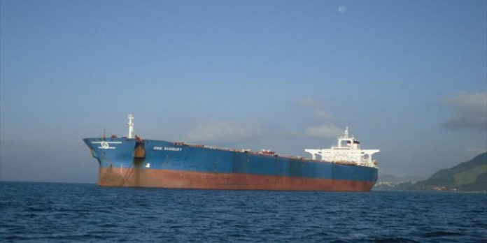 Νεκρός Έλληνας καπετάνιος μετά από φωτιά σε πλοίο