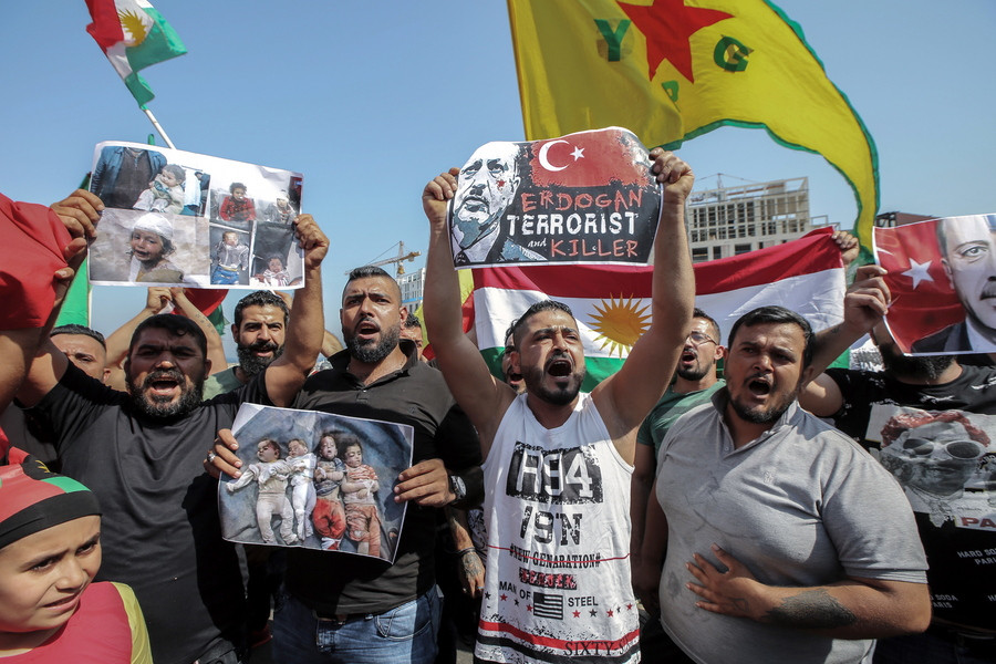 Η εθνοκάθαρση του Ερντογάν κατά των Κούρδων