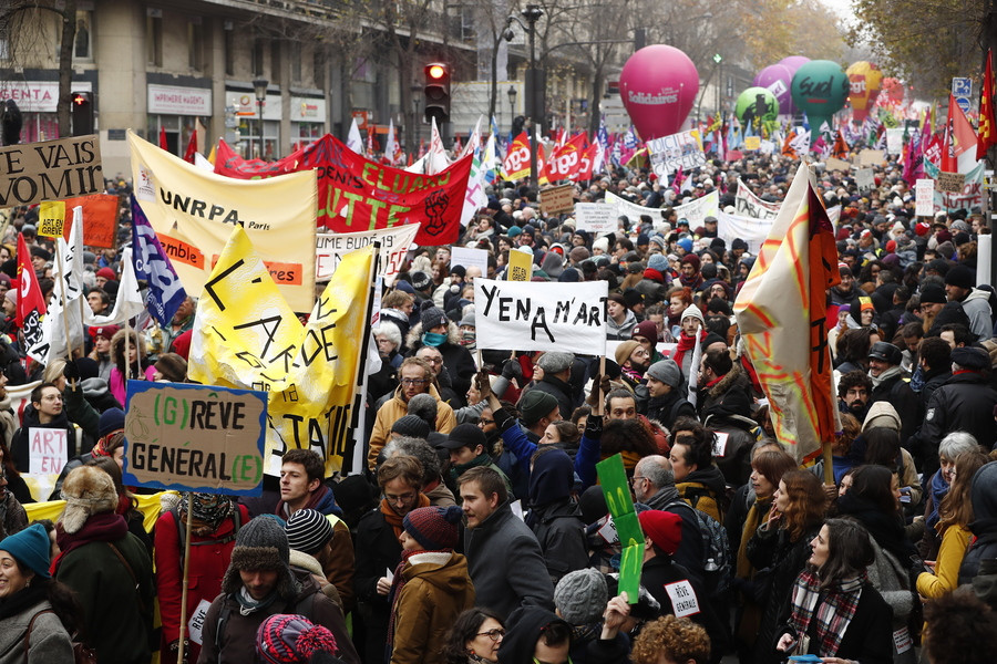 Γαλλία: Προς μια σωτήρια κοινωνική έκρηξη ιστορικών διαστάσεων!
