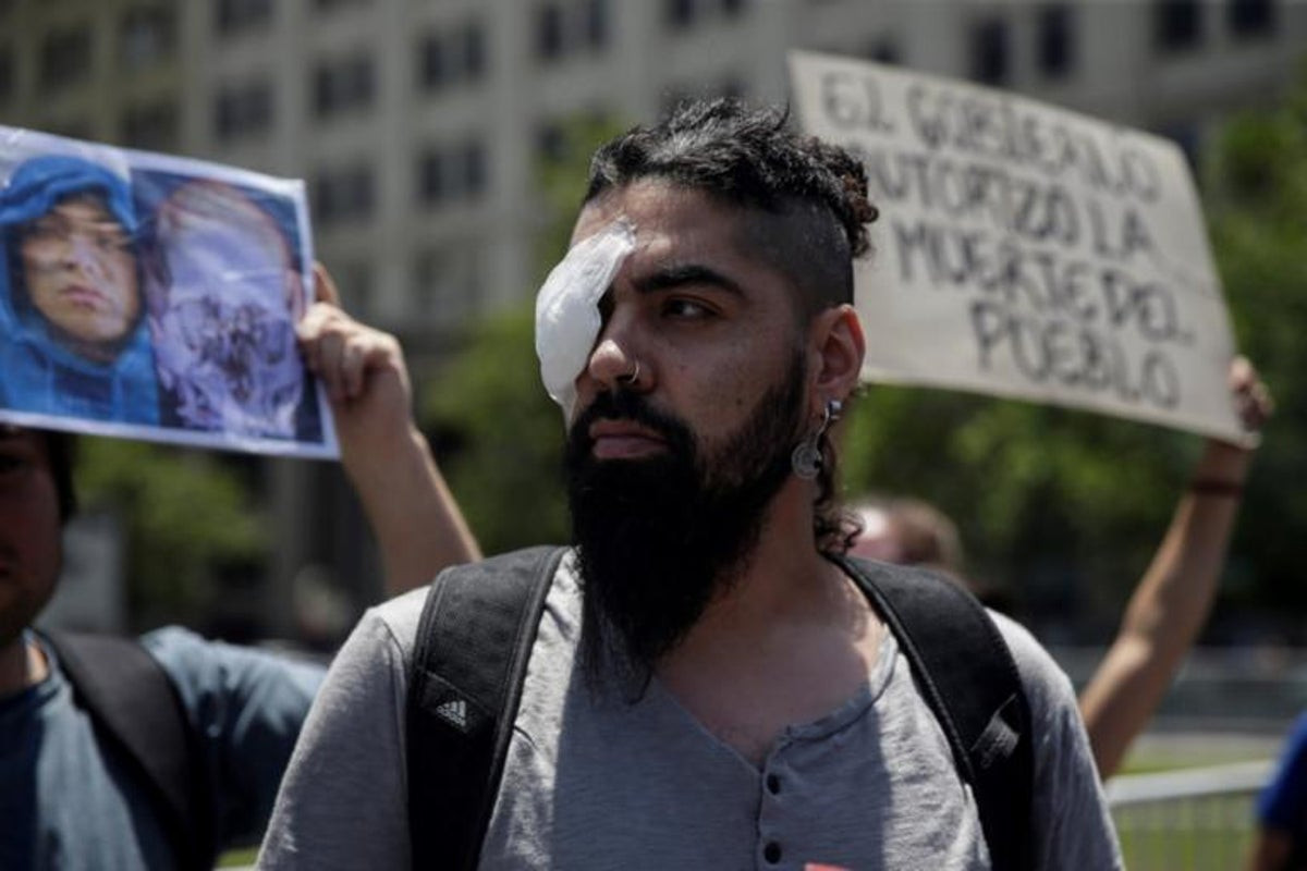 Διώξεις σε βάρος αστυνομικών και στρατιωτών για τη βία εναντίον διαδηλωτών ζητά ο ΟΗΕ από τη Χιλή