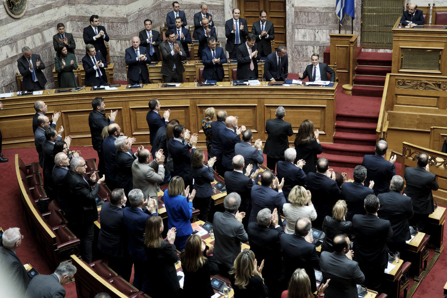 Ο ολοκληρωτισμός της απάτης