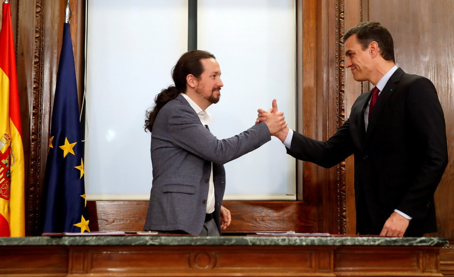 Το αυτονομιστικό ERC ανοίγει το δρόμο για κυβέρνηση Σοσιαλιστών – Podemos