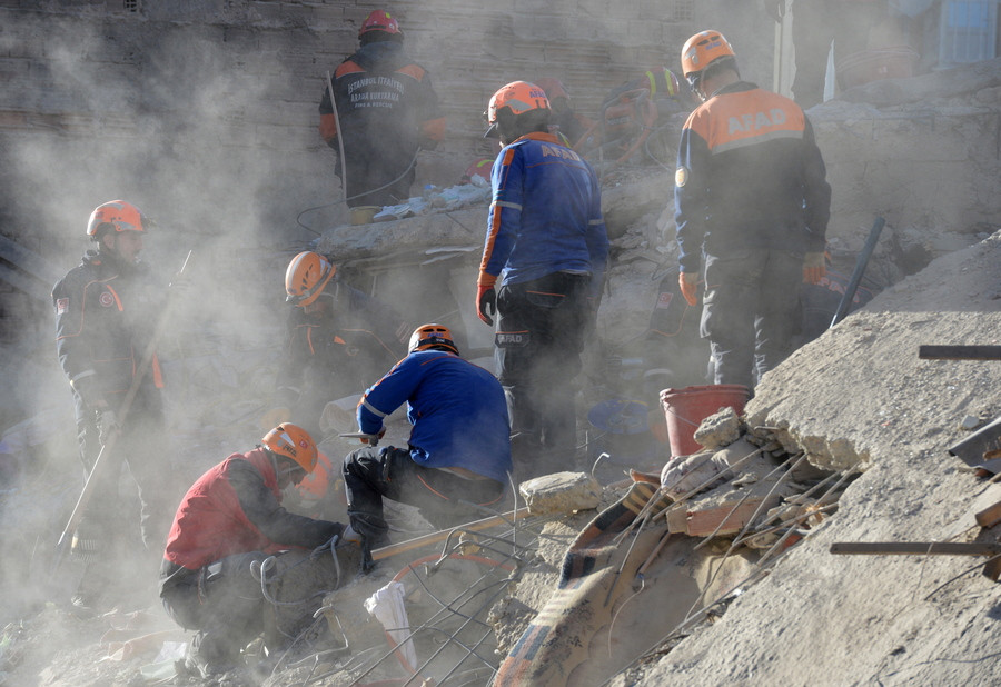 Τουρκία: Μεγαλώνει η λίστα των θυμάτων από τον φονικό σεισμό