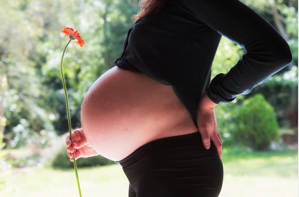 Εγκυμοσύνη στα 40: Πόσο εύκολη είναι;