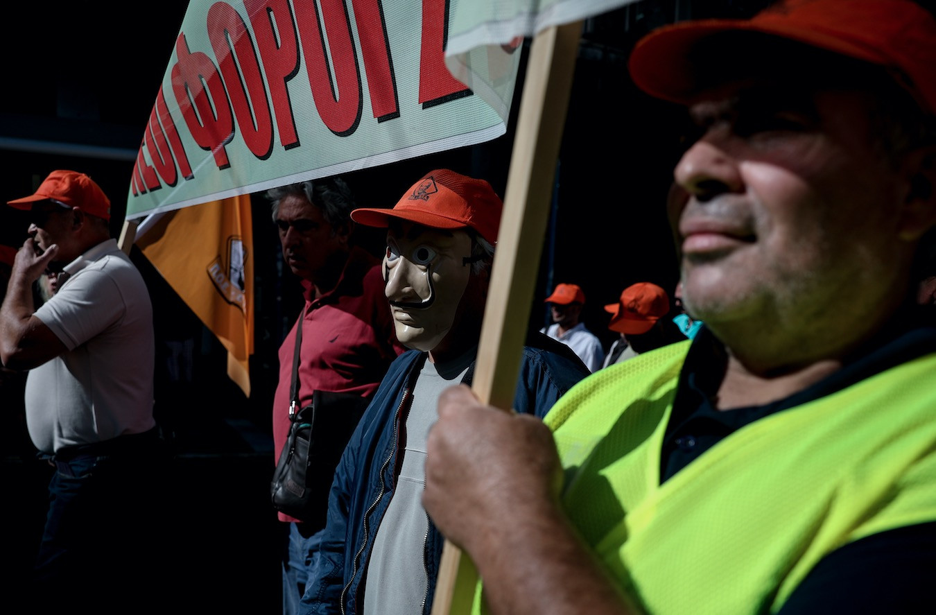 Κυβερνητικές πηγές: «Υποκινούμενη η απεργία, οι εργατοπατέρες ζητούν παράλογα πράγματα»