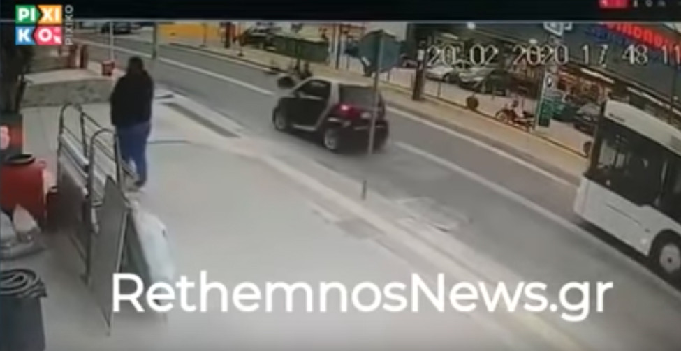 Βίντεο – σοκ: Αυτοκίνητο παρασέρνει μητέρα και παιδί