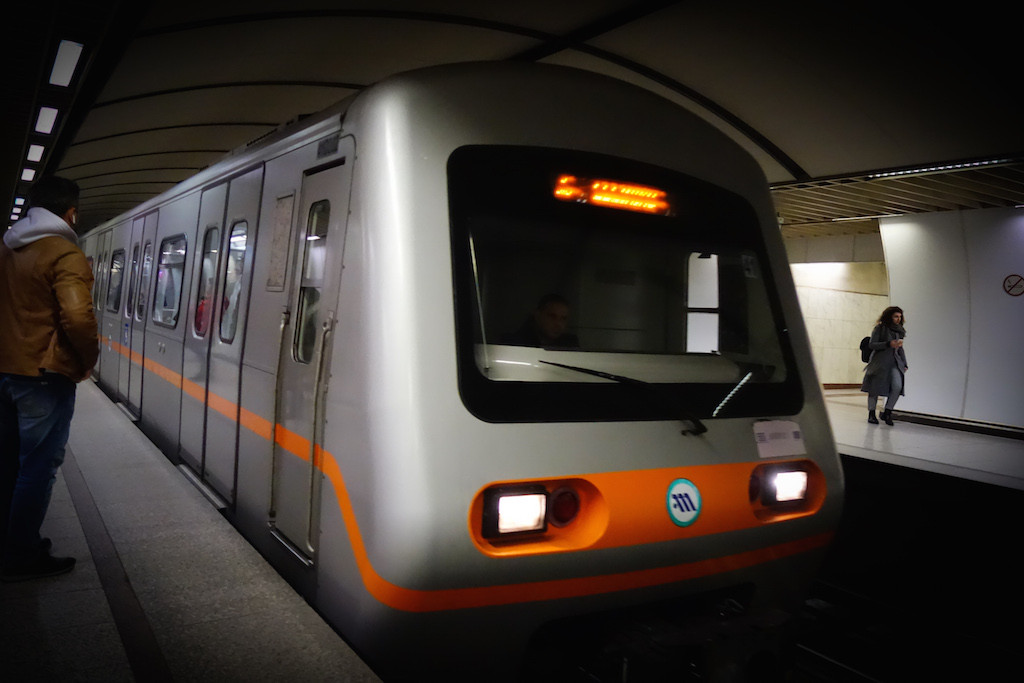 Τι απαντά η ΣΤΑΣΥ στις ανησυχίες των εργαζομένων του μετρό για τον κοροναϊό