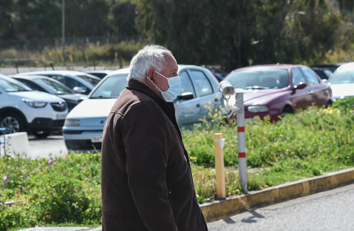 Κοροναϊός: Συναγερμός στα νοσοκομεία Κοζάνης και Καστοριάς για «ορφανό» κρούσμα που νοσηλεύτηκε εκτός καραντίνας