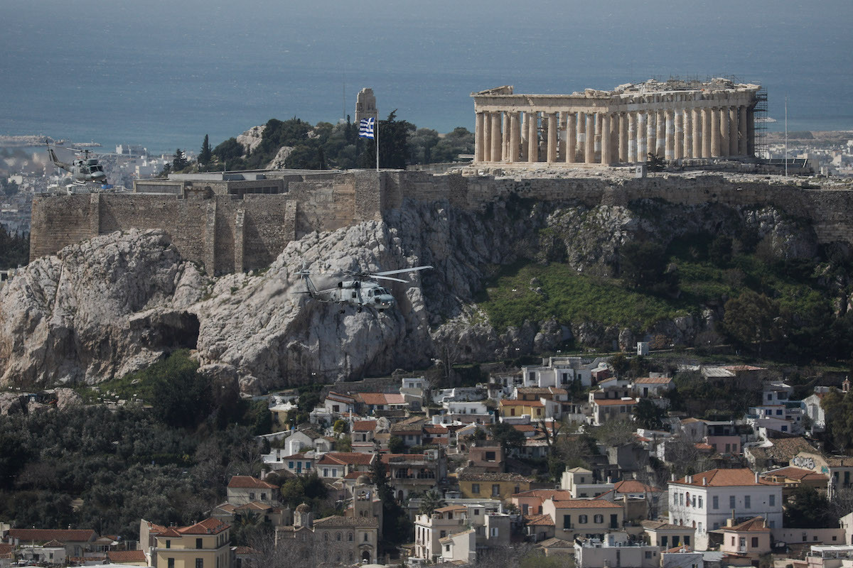 Ερώτηση βουλευτών ΣΥΡΙΖΑ: Ερωτηματικά για το ρόλο Γεραπετρίτη στην υπόθεση του ξενοδοχείου που θα «κρύψει» την Ακρόπολη