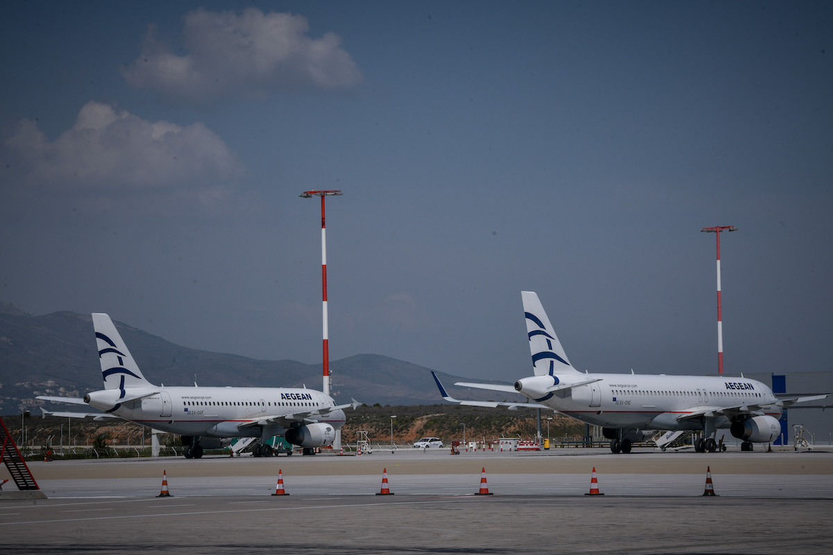 Παράταση αναστολής πτήσεων μέχρι τις 15 Μαΐου