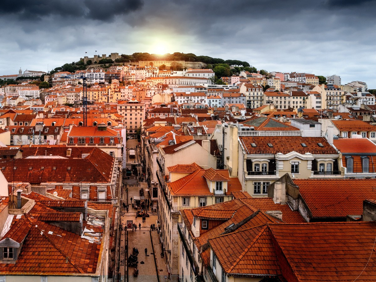 Λισαβόνα: Κάθε δρόμος και μια ιστορία, κάθε γωνιά κι ένα μυστικό [ΒΙΝΤΕΟ]