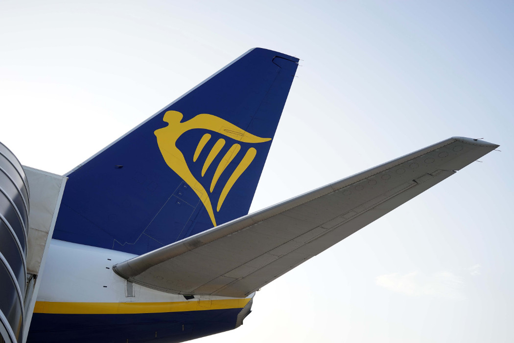 Εκτός επιδόματος των 800 ευρώ δεκάδες εργαζόμενοι της Ryanair στην Ελλάδα