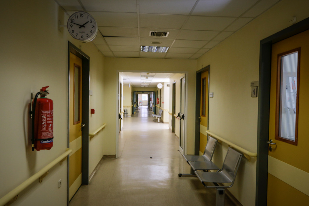 Απόλυση επικουρικού γιατρού από το Δημόσιο Νοσοκομείο Κέρκυρας εν μέσω παδημίας