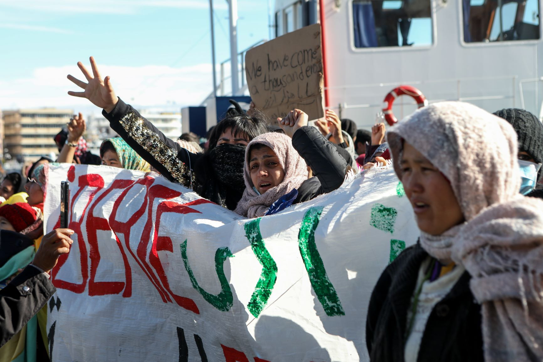 Πυκνώνουν οι αντιδράσεις στο νομοσχέδιο για το άσυλο