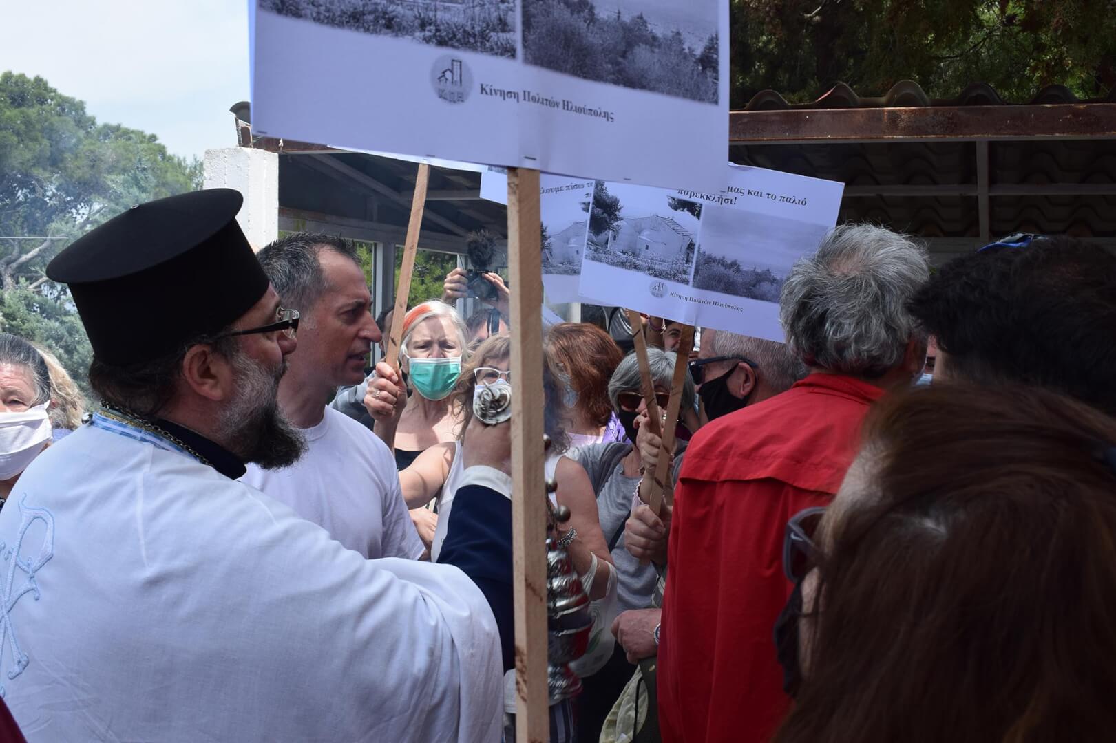 Ηλιούπολη: Επεισόδια μεταξύ διαδηλωτών και πιστών [Βίντεο]