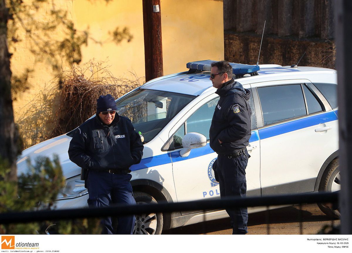 Έβρος: Ο Χρυσοχοΐδης στέλνει 400 αστυνομικούς στα σύνορα
