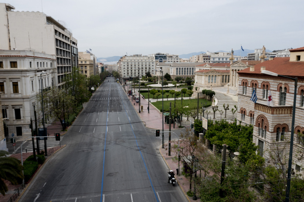 Δήμος Αθηναίων: Συμβάσεις – εξπρές 2 εκ. ευρώ για «αστικό εξοπλισμό» στο κέντρο