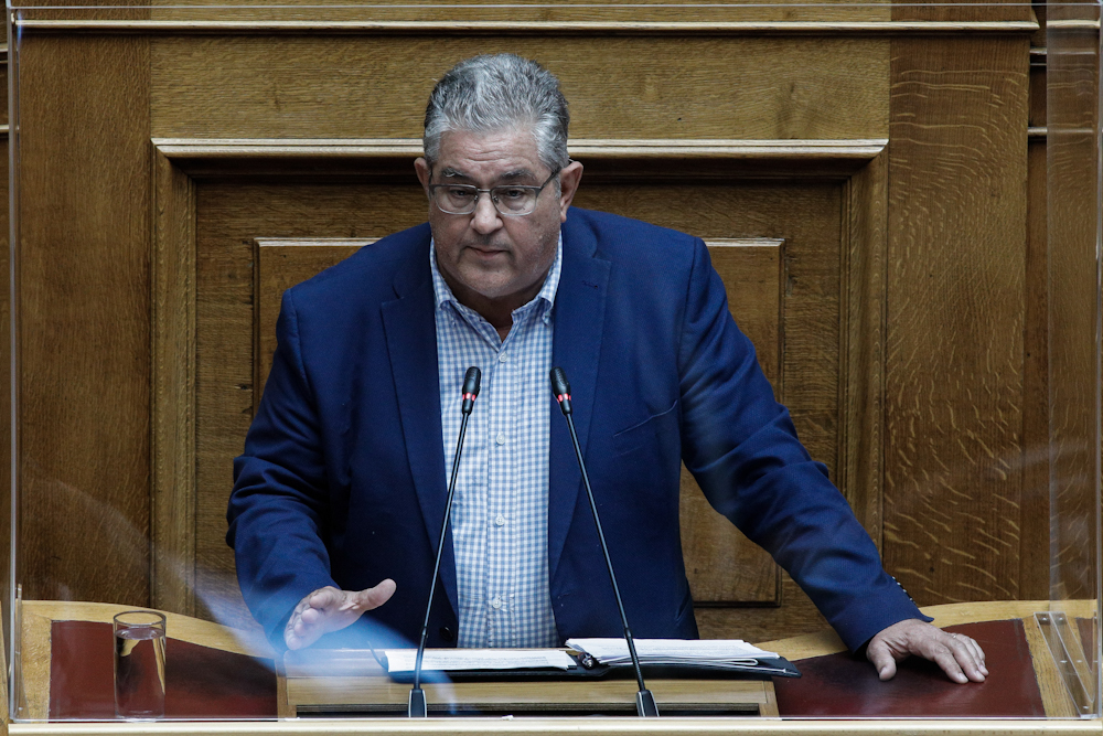 Κουτσούμπας: Όλος ο κόσμος της εκπαίδευσης είναι εναντίον σας – Σχολείο για λίγους και εκλεκτούς