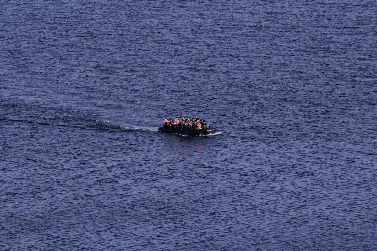 Επί 18 ώρες το λιμενικό αρνούνταν διάσωση προσφύγων σε ακυβέρνητη βάρκα