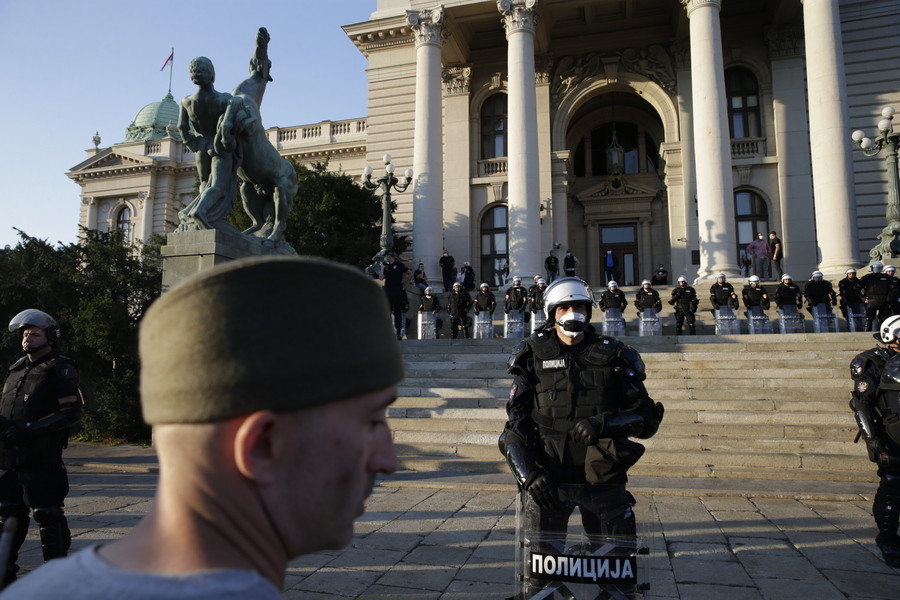 Πήρε πίσω την απόφαση για το Lockdown στο Βελιγράδι ο Βούτσιτς