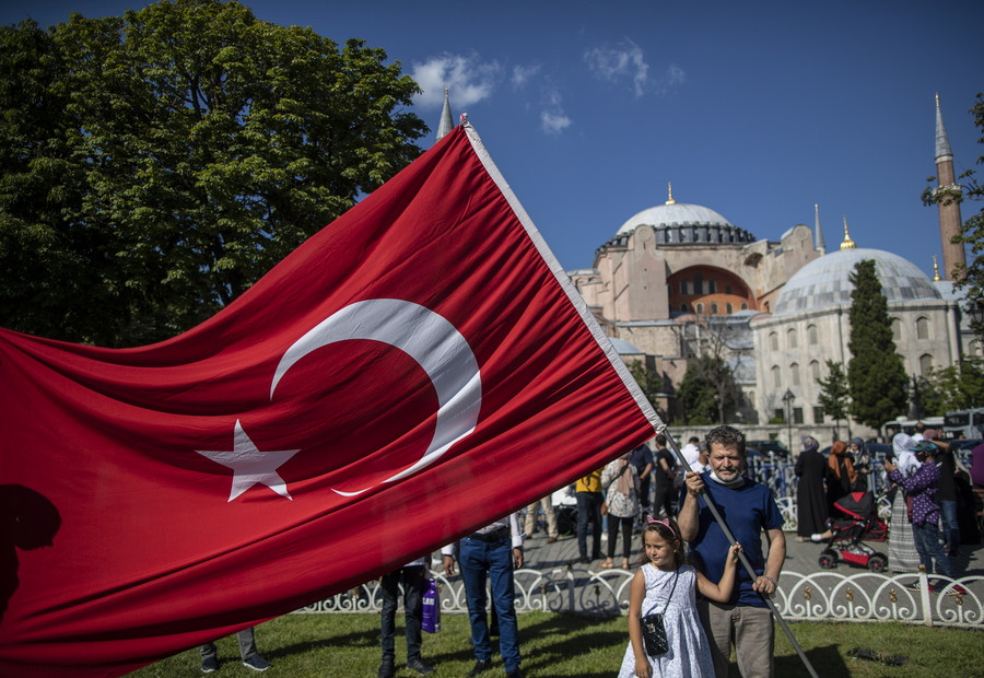 Ρωσία: Εσωτερικό θέμα της Τουρκίας η μετατροπή της Αγίας Σοφίας σε τζαμί