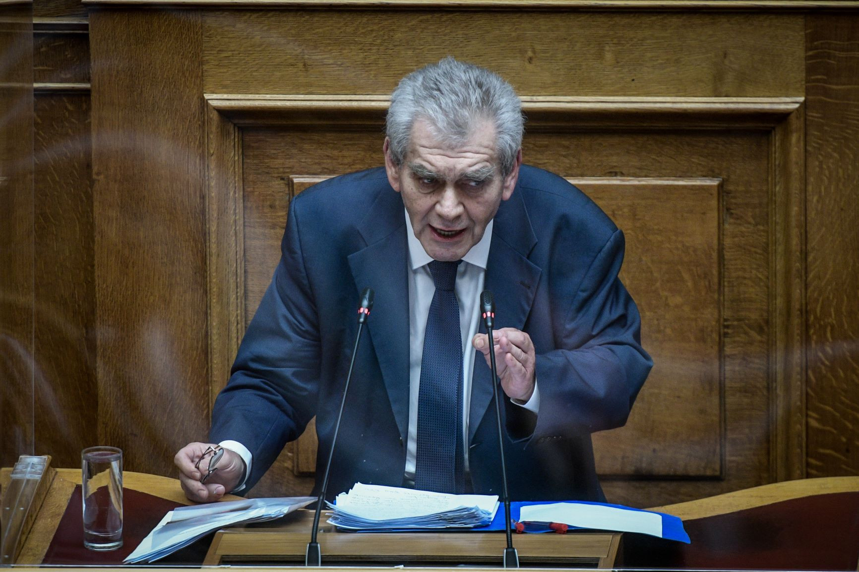 Παπαγγελόπουλος στη Βουλή: «μιζοκρατία» και όχι δημοκρατία στην Ελλάδα!